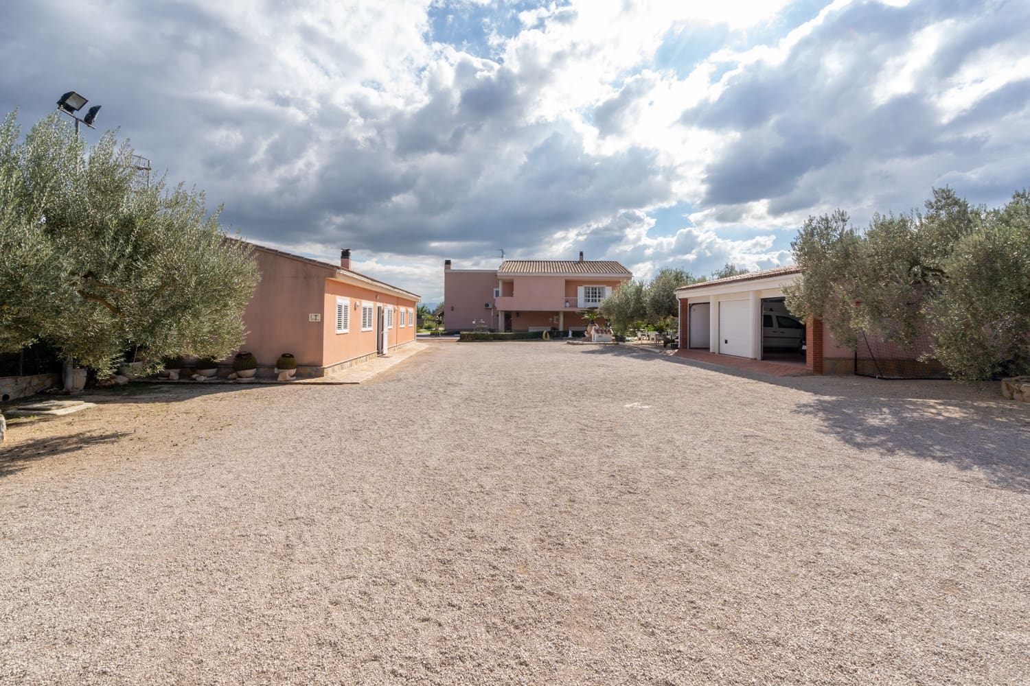 4 bedroom Villa for sale in Roquetes with pool - € 975,000 (Ref: 8602372)