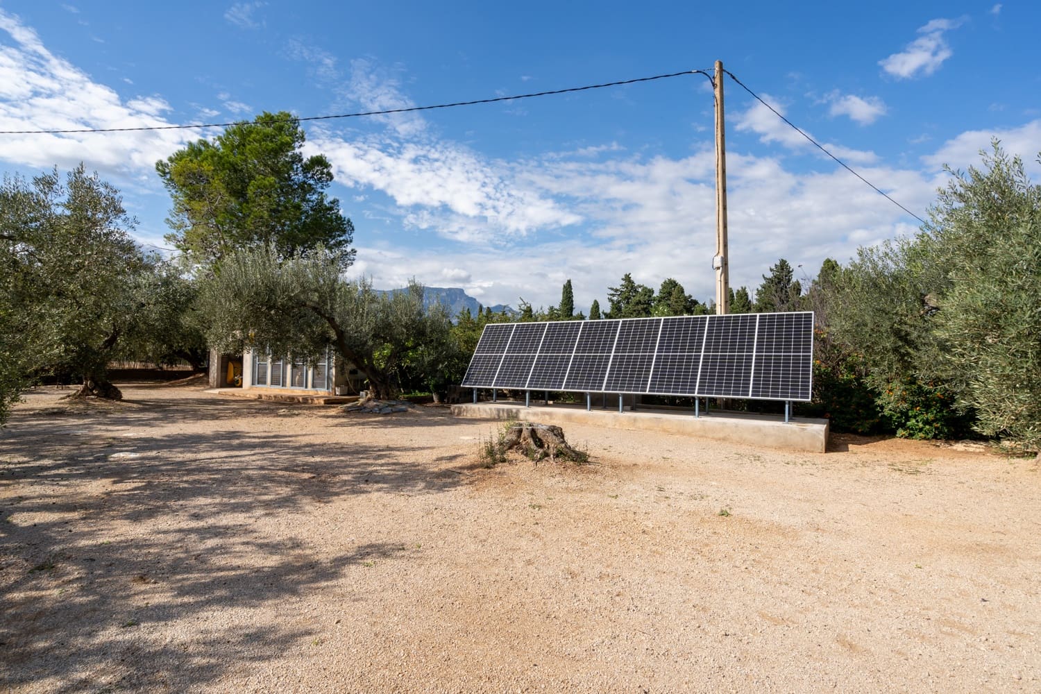 4 bedroom Villa for sale in Roquetes with pool - € 975,000 (Ref: 8602372)