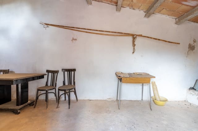 Finca/Country House for sale in Ulldecona - € 39,000 (Ref: 8604179)