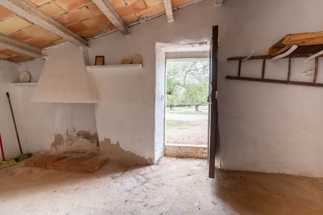 Finca/Country House for sale in Ulldecona - € 39,000 (Ref: 8604179)