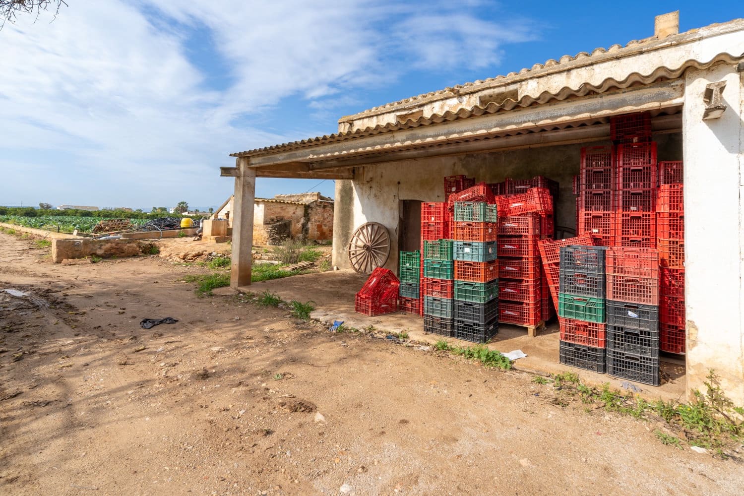 Finca/Country House for sale in L'Aldea - € 185,000 (Ref: 8655059)