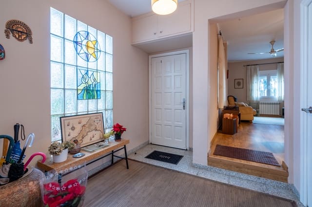 4 soveværelse Villa til salg i Santa Bàrbara - € 400.000 (Ref: 8685223)