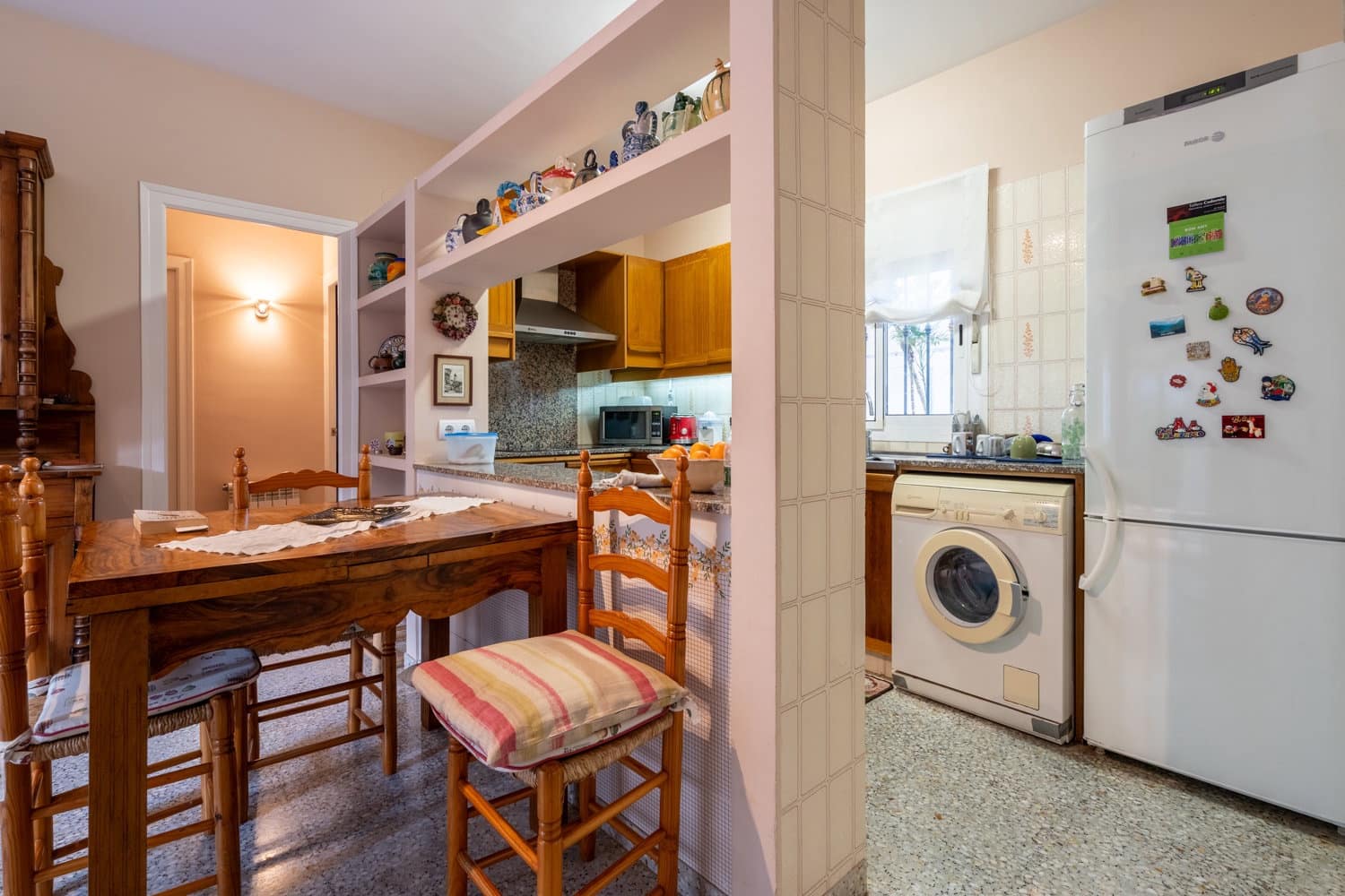 4 bedroom Villa for sale in Santa Barbara - € 400,000 (Ref: 8685223)