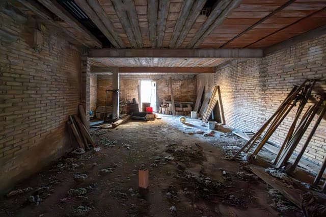Terre non Aménagée à vendre à Tortosa - 70 000 € (Ref: 8709510)