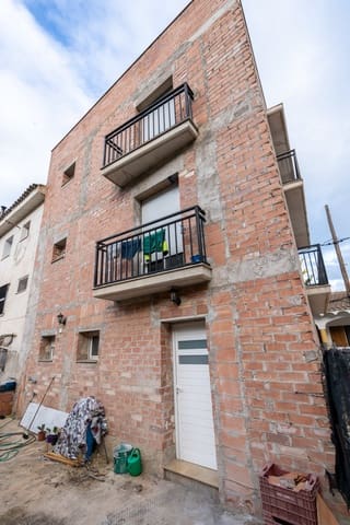 3 makuuhuone Omakotitalo myytävänä paikassa Aldover - 180 000 € (Ref: 8777647)