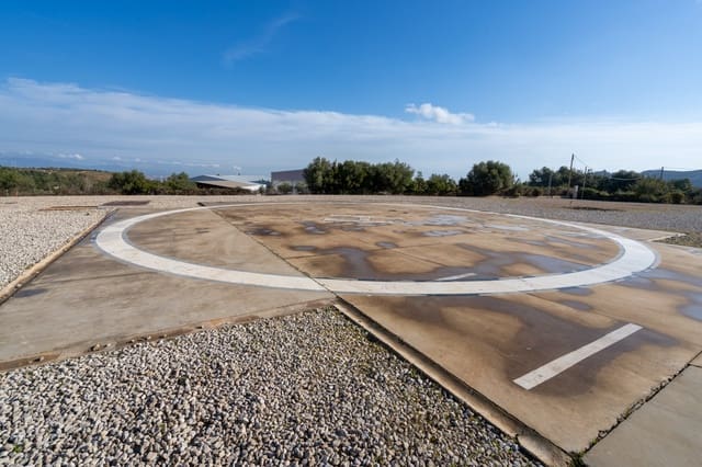 3 bedroom Finca/Country House for sale in Amposta - € 600,000 (Ref: 8803857)