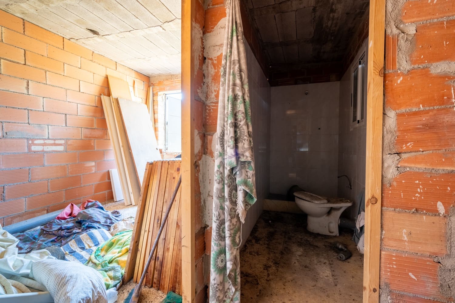 2 soveværelse Finca/Landehus til salg i Tortosa - € 53.000 (Ref: 8813448)