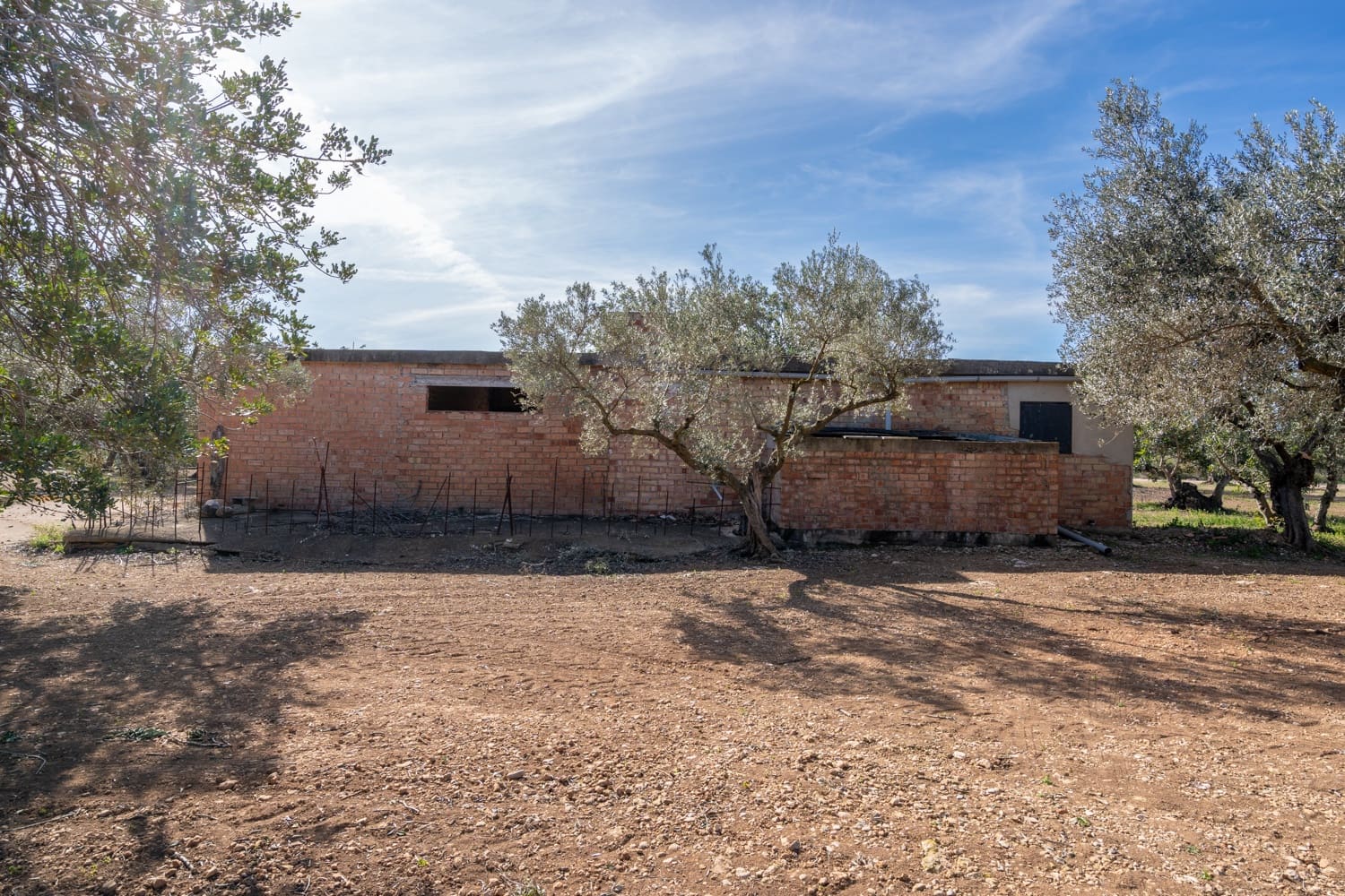 2 soveværelse Finca/Landehus til salg i Tortosa - € 53.000 (Ref: 8813448)