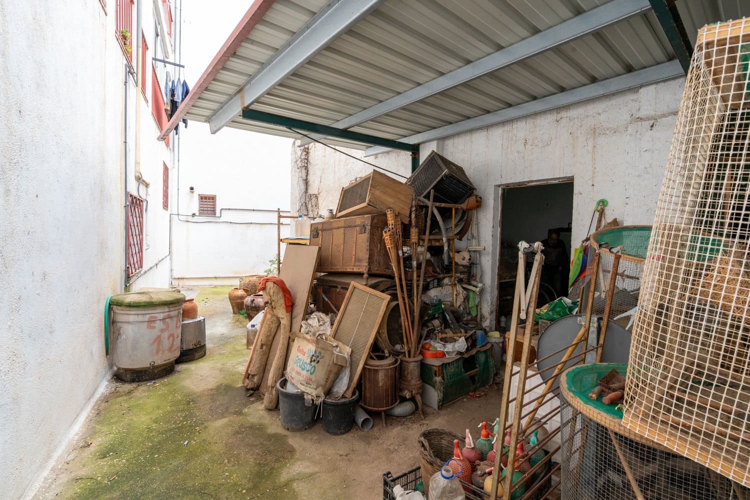 Garage til salg i Tortosa - € 215.000 (Ref: 8814096)