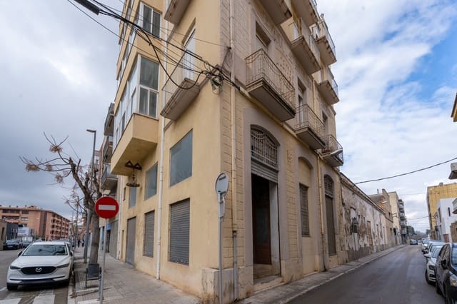 4 soveværelse Byhus til salg i Tortosa - € 350.000 (Ref: 8814097)