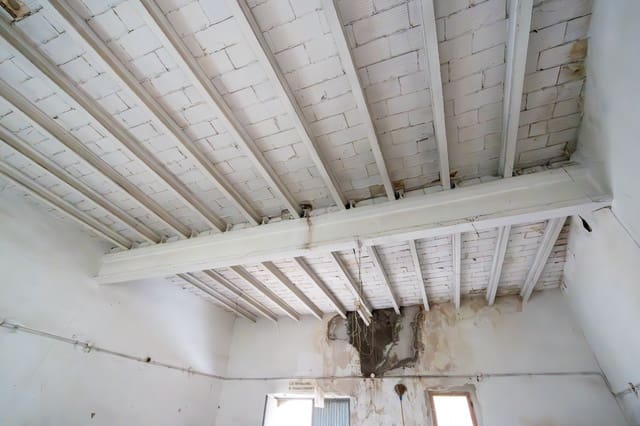 Garage til salg i Roquetes - € 85.000 (Ref: 8886297)