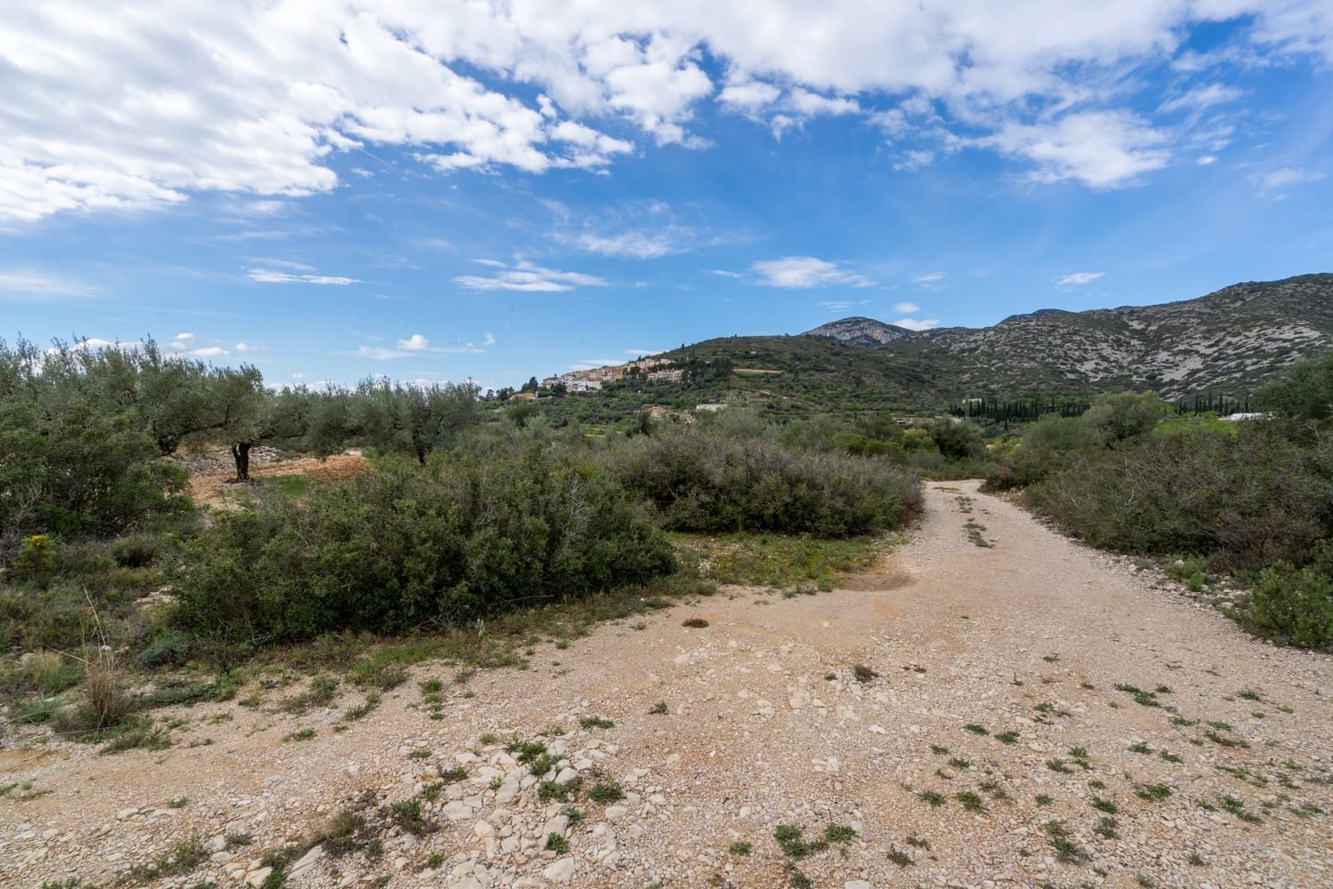 Finca/Herregård til salgs i Mas de Barberans - € 70 000 (Ref: 8897245)