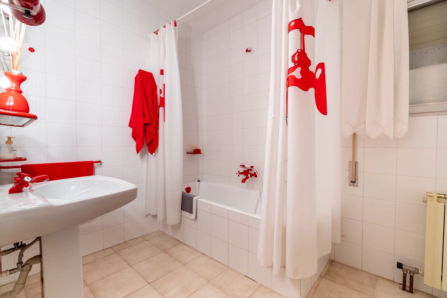 3 soverom Villa til salgs i Tortosa med svømmebasseng - € 375 000 (Ref: 8903175)