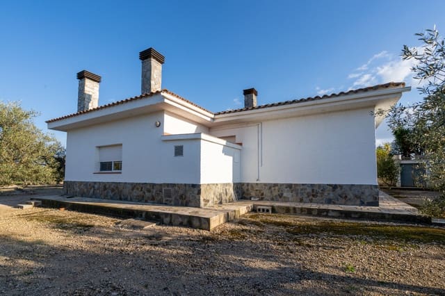 3 soverom Villa til salgs i Tortosa med svømmebasseng - € 375 000 (Ref: 8903175)