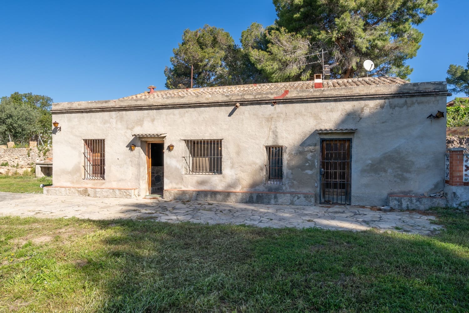 2 sypialnia Finka/Dom wiejski na sprzedaż w Tortosa z basenem - 145 000 € (Ref: 8911431)