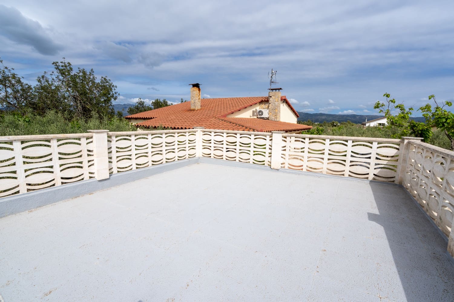 4 soveværelse Villa til salg i Aldover med swimmingpool - € 235.000 (Ref: 8958261)