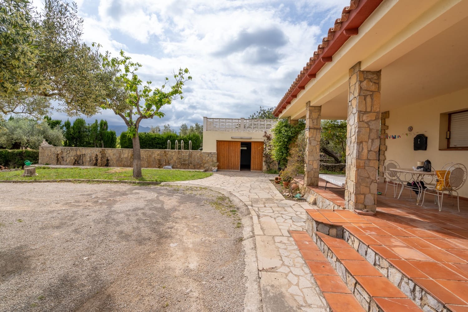 4 soveværelse Villa til salg i Aldover med swimmingpool - € 235.000 (Ref: 8958261)