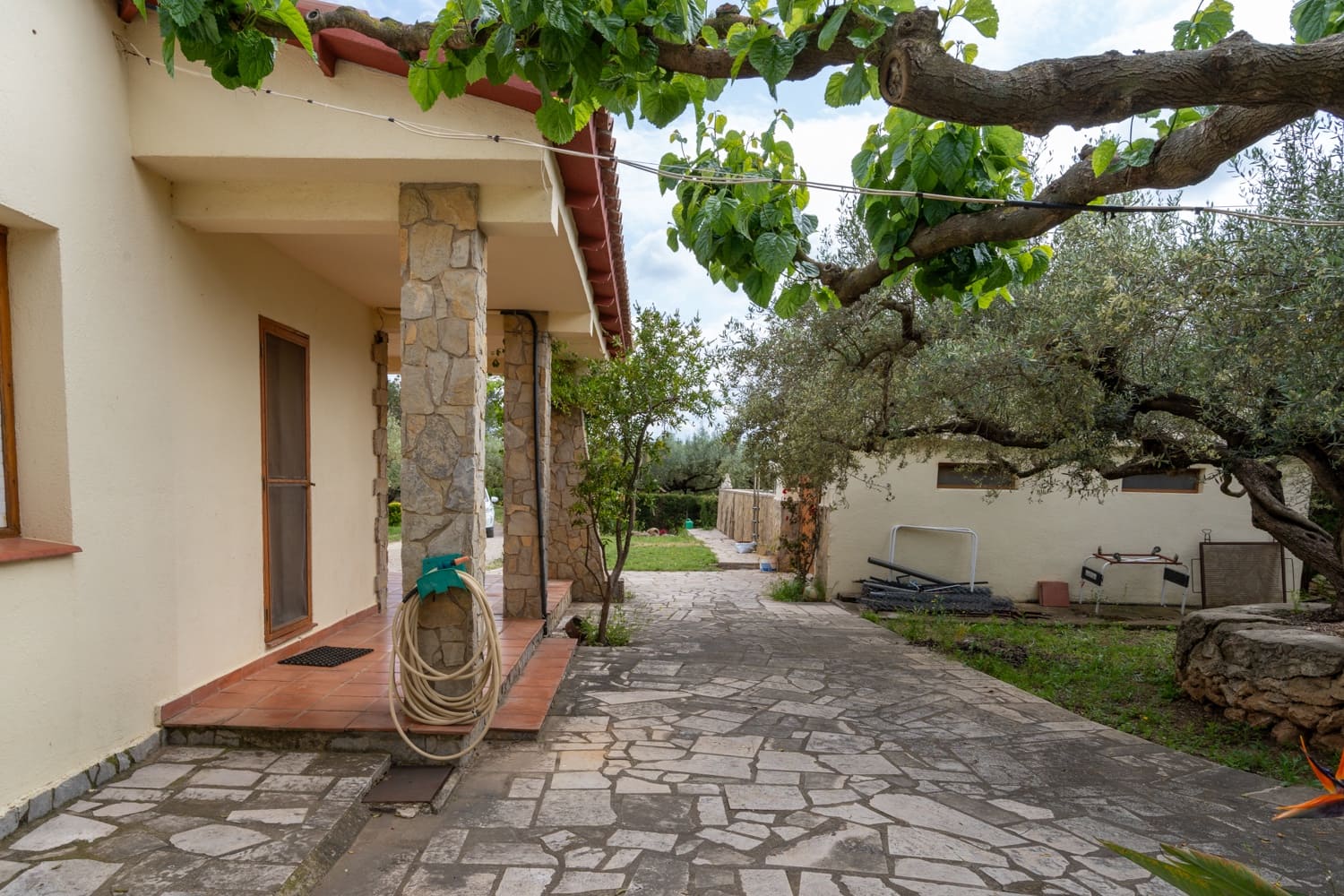 4 soveværelse Villa til salg i Aldover med swimmingpool - € 235.000 (Ref: 8958261)