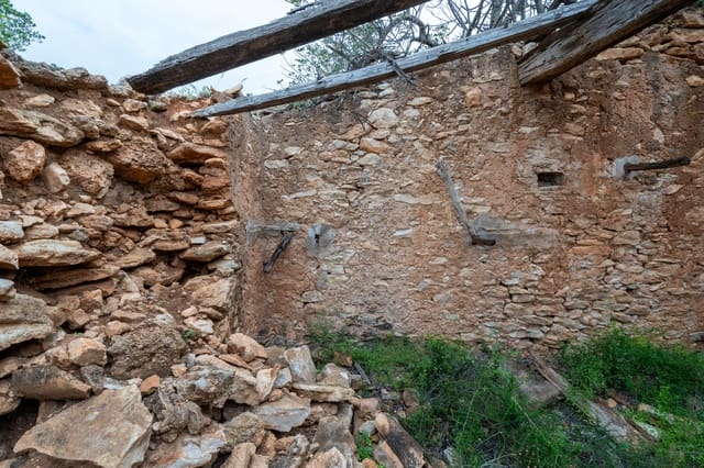 Quinta/Casa Rural para venda em Tortosa - 13 000 € (Ref: 8962640)