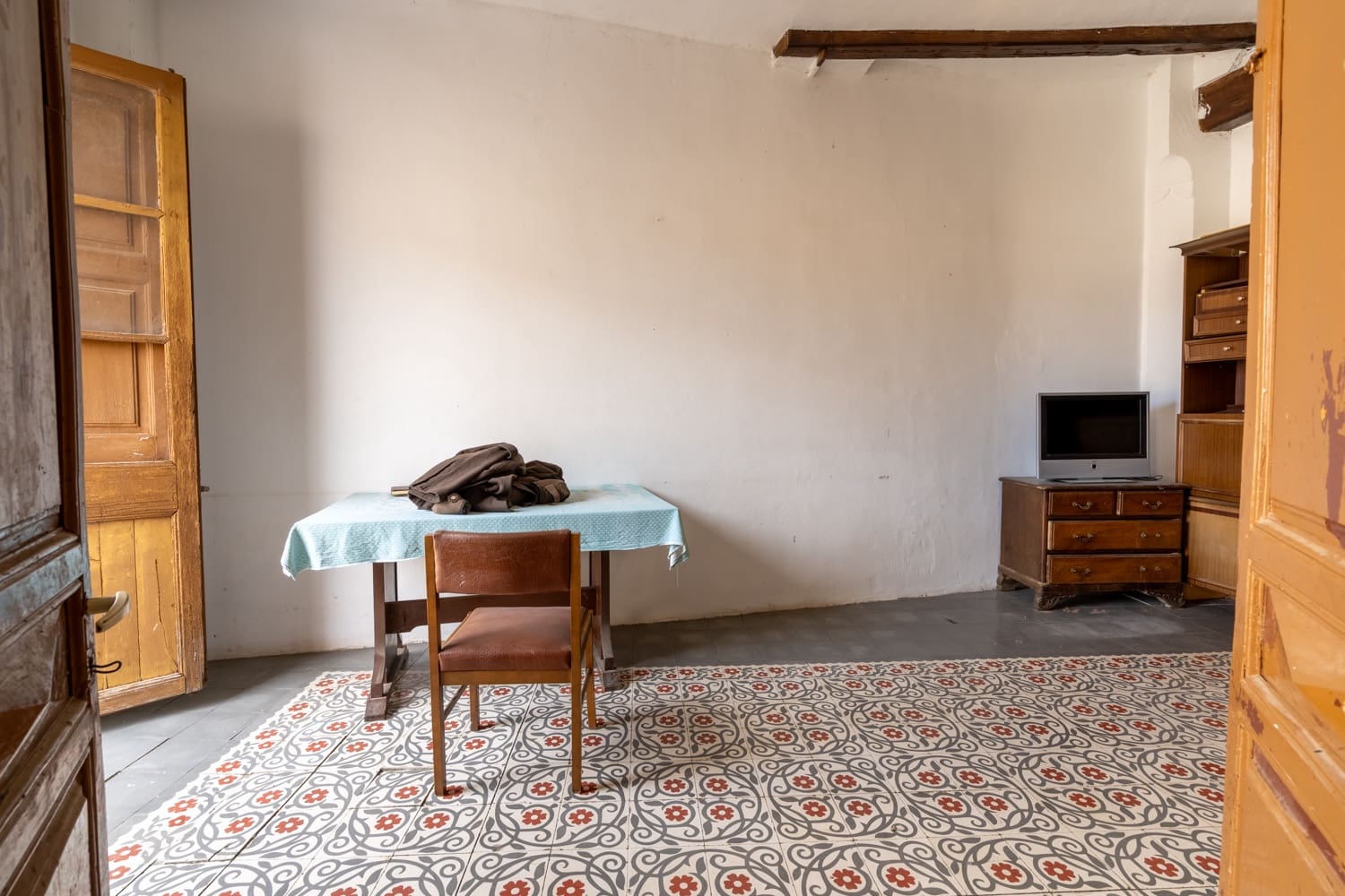 2 soveværelse Byhus til salg i Tivenys - € 51.000 (Ref: 9008782)