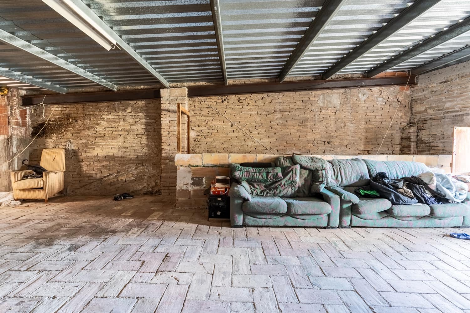 2 soveværelse Byhus til salg i Tivenys - € 51.000 (Ref: 9008782)