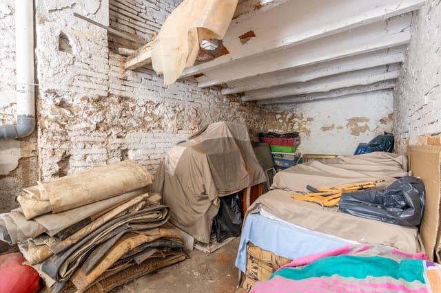 2 bedroom Townhouse for sale in Tivenys - € 51,000 (Ref: 9008782)