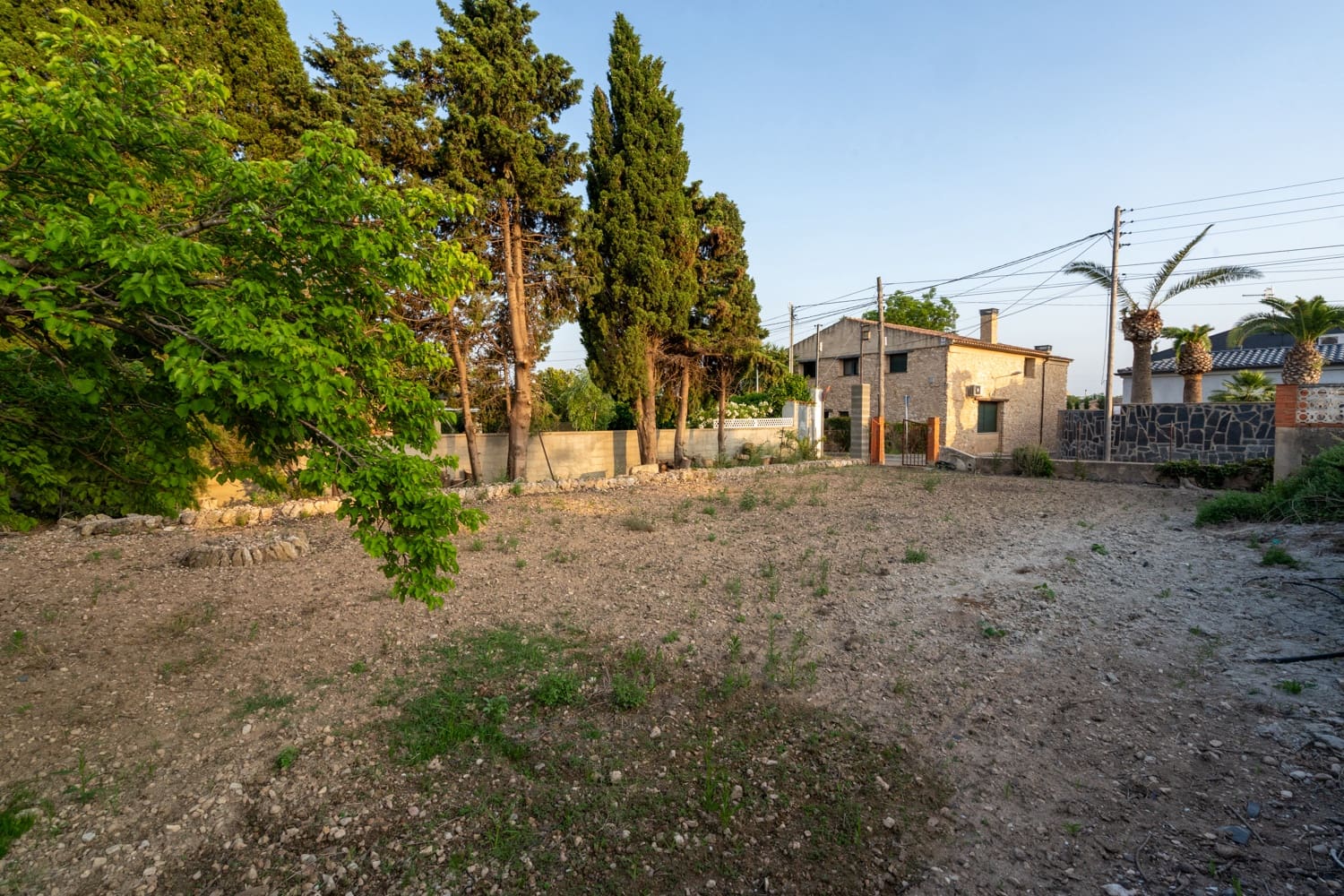 Grunde uden byggetilladelser til salg i Els Reguers - € 43.000 (Ref: 9040948)