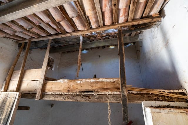Finca/Herregård til salgs i Ulldecona - € 34 000 (Ref: 9096252)