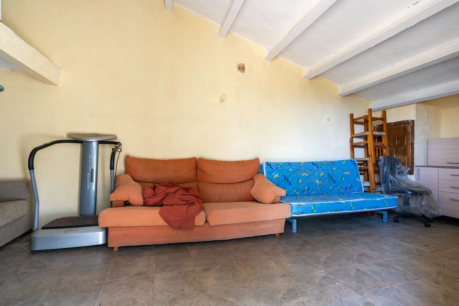 Finca/Herregård til salgs i La Senia - € 27 500 (Ref: 9096254)