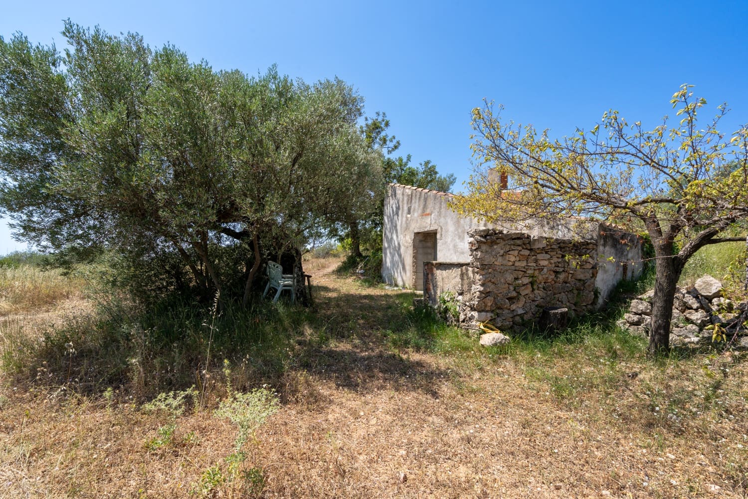 Finca/Herregård til salgs i La Senia - € 27 500 (Ref: 9096254)