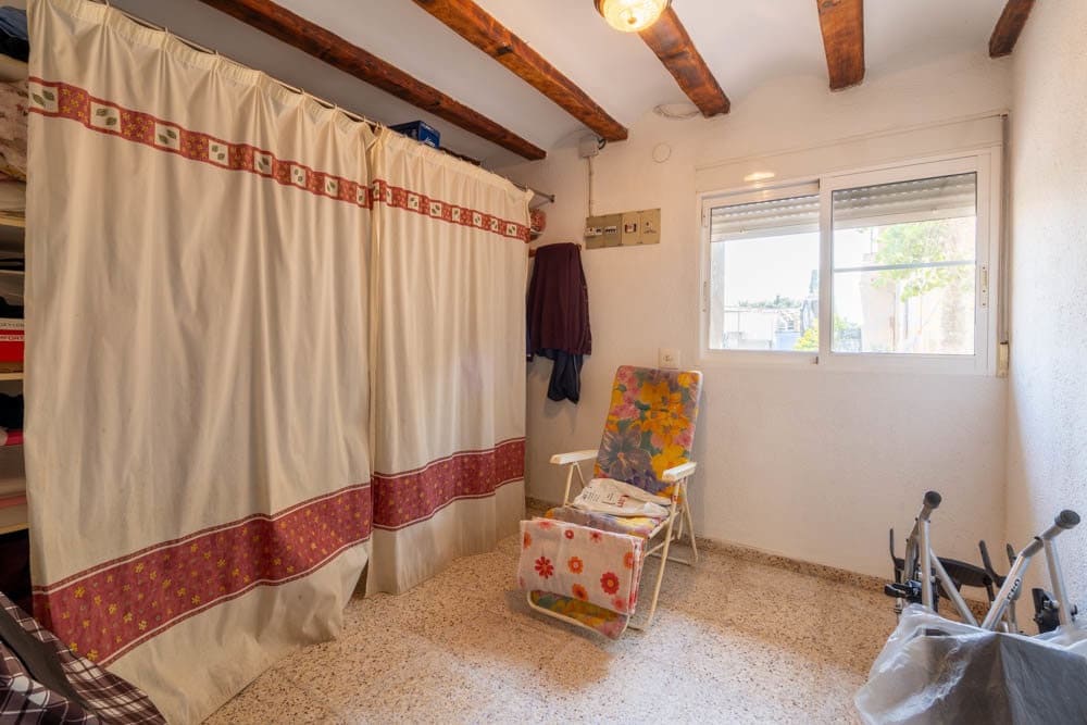 7 soveværelse Finca/Landehus til salg i Tortosa - € 270.000 (Ref: 9113630)
