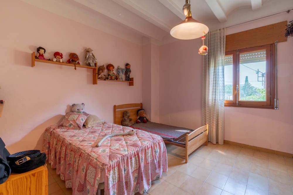 7 soveværelse Finca/Landehus til salg i Tortosa - € 270.000 (Ref: 9113630)