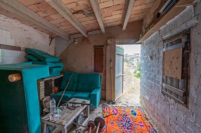 Finca/Herregård til salgs i Tortosa - € 40 000 (Ref: 9136434)
