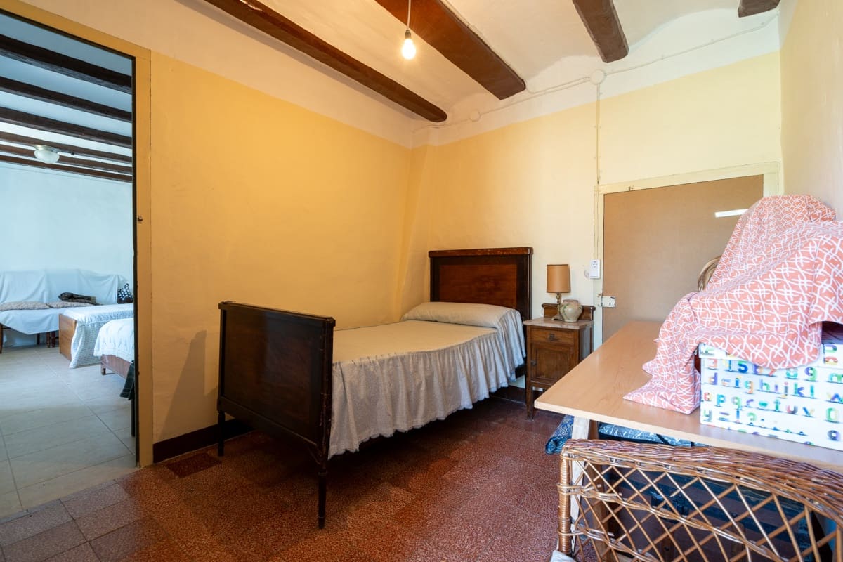 9 sypialnia Finka/Dom wiejski na sprzedaż w Tortosa - 392 000 € (Ref: 9142022)