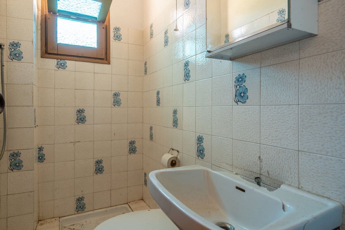 3 slaapkamer Finca/Landhuis te koop in Tortosa met garage - € 150.000 (Ref: 9151635)