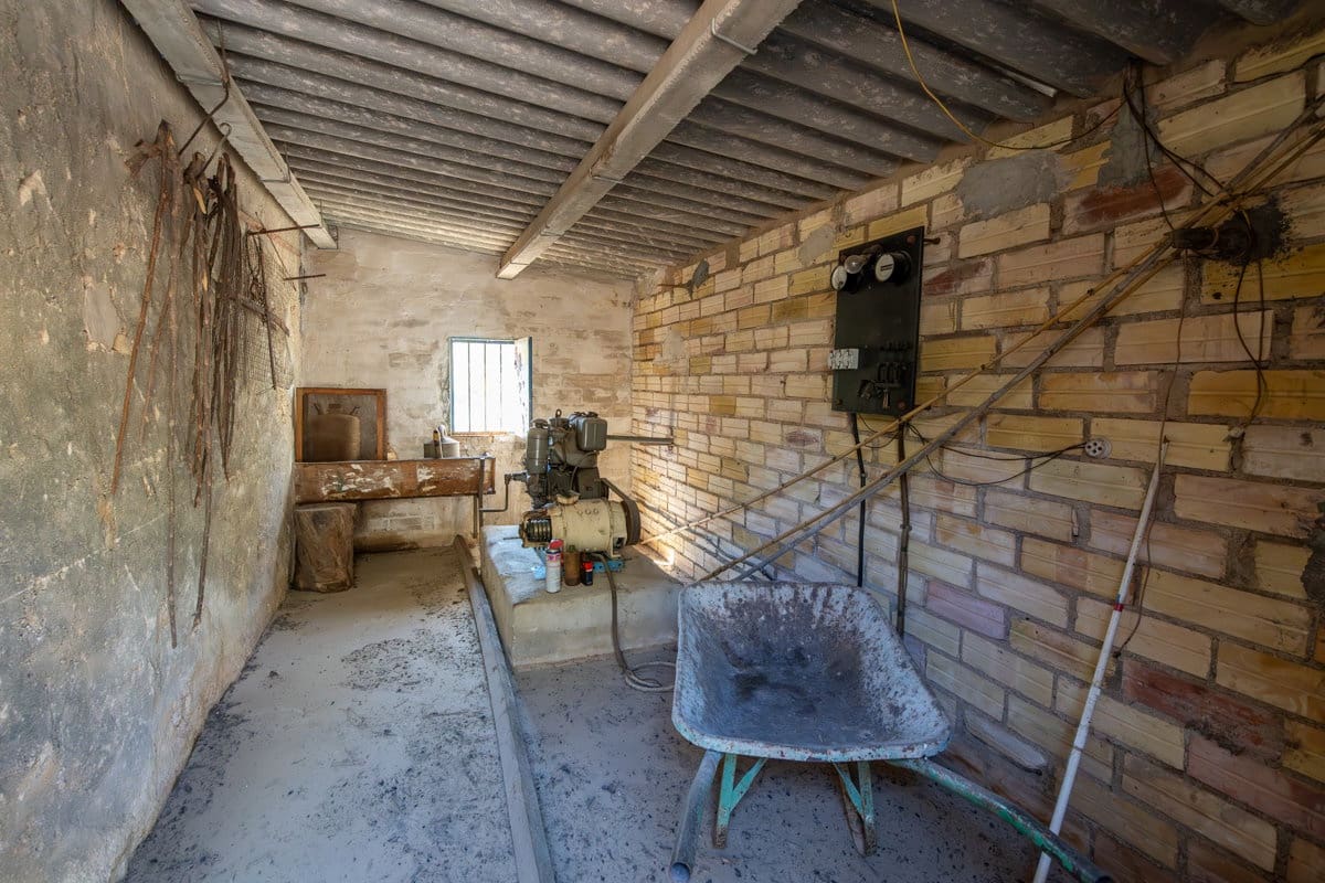 3 slaapkamer Finca/Landhuis te koop in Tortosa met garage - € 150.000 (Ref: 9151635)