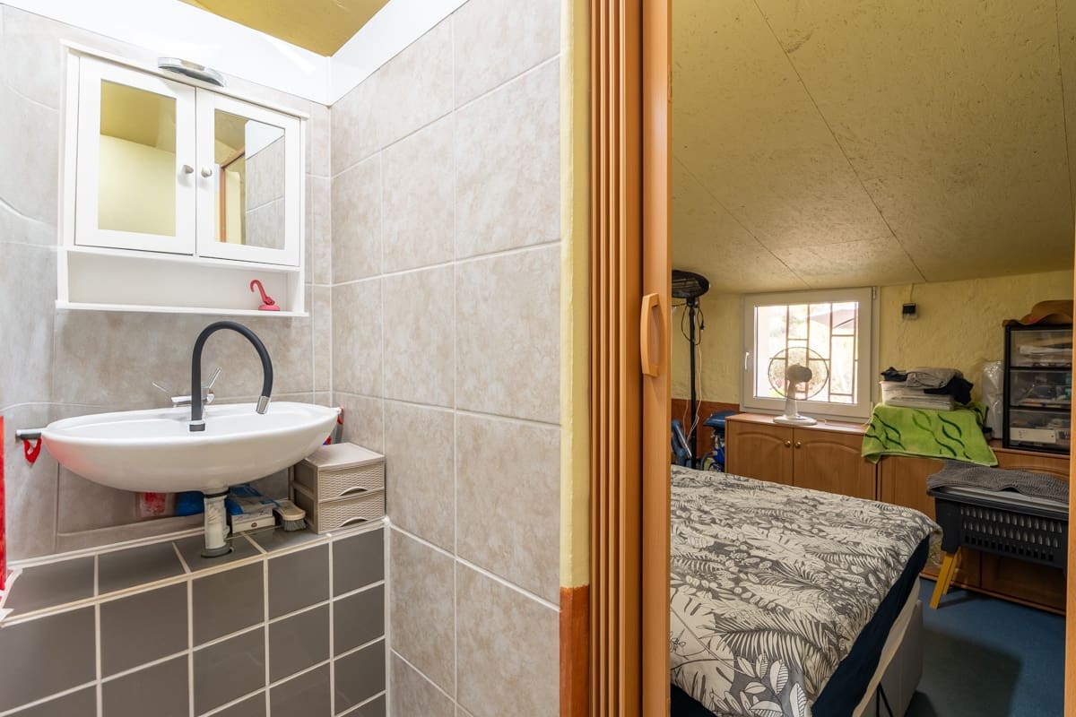 2 soveværelse Finca/Landehus til salg i Alfara de Carles med swimmingpool - € 149.000 (Ref: 9166627)