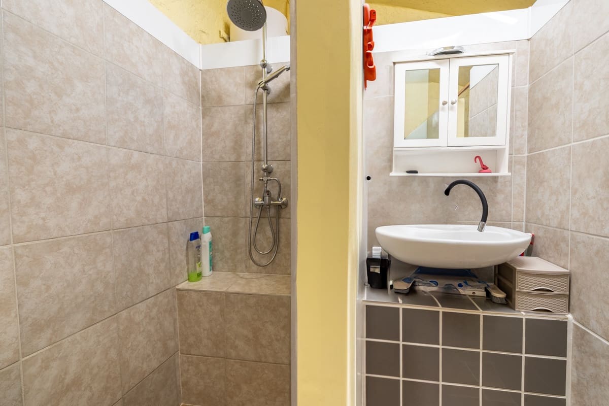 2 soveværelse Finca/Landehus til salg i Alfara de Carles med swimmingpool - € 149.000 (Ref: 9166627)