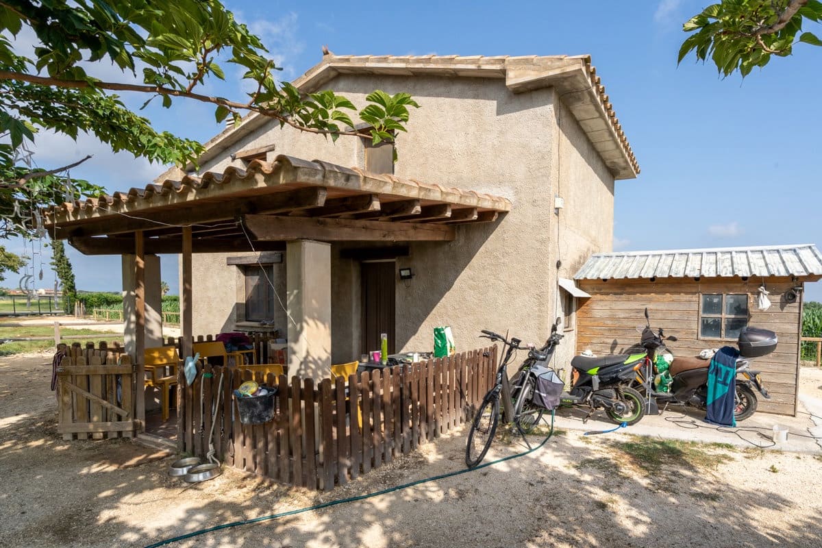 3 bedroom Finca/Country House for sale in Amposta - € 160,000 (Ref: 9167113)