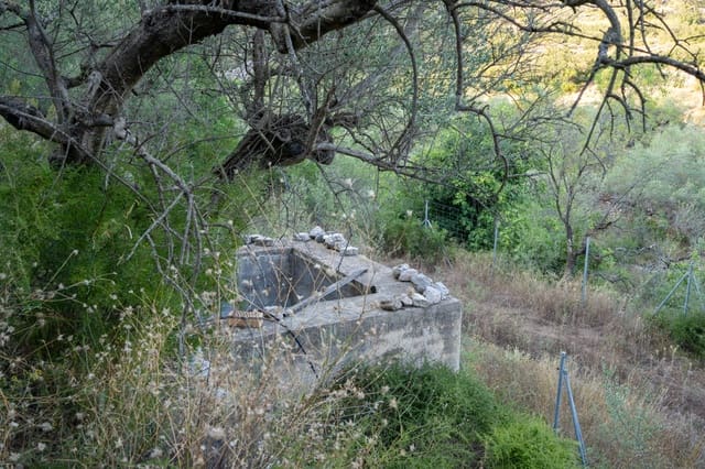 Finca/Herregård til salgs i Mas de Barberans - € 40 000 (Ref: 9171766)