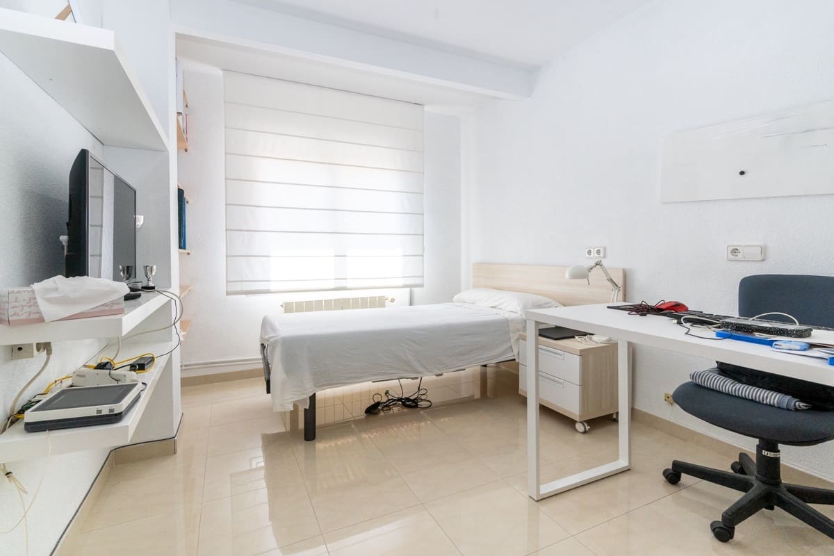 3 soveværelse Lejlighed til salg i Tortosa - € 190.000 (Ref: 9175873)