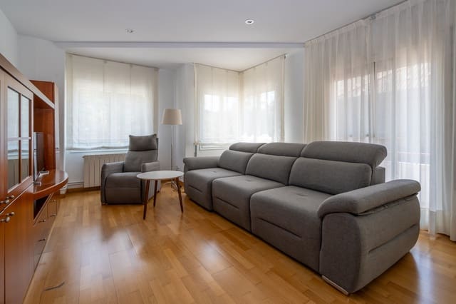 3 sypialnia Apartament na sprzedaż w Tortosa - 190 000 € (Ref: 9175873)