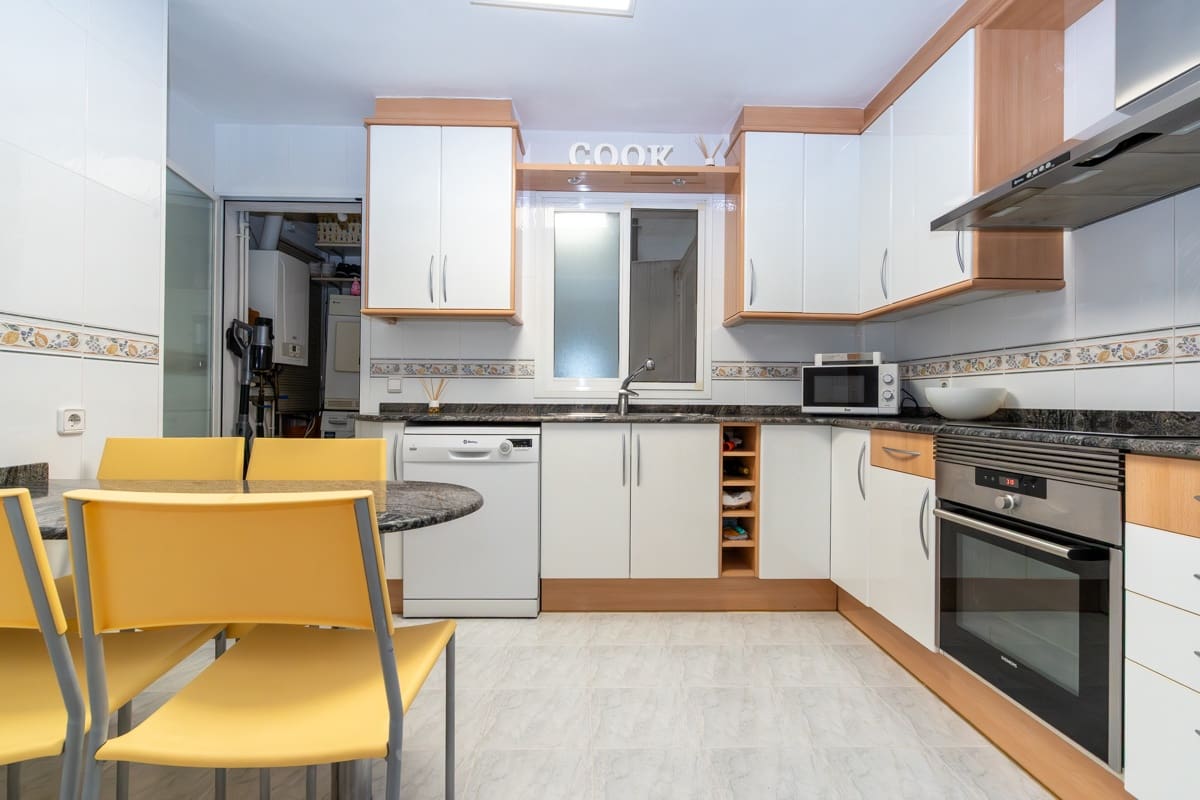 3 soveværelse Lejlighed til salg i Tortosa - € 190.000 (Ref: 9175873)