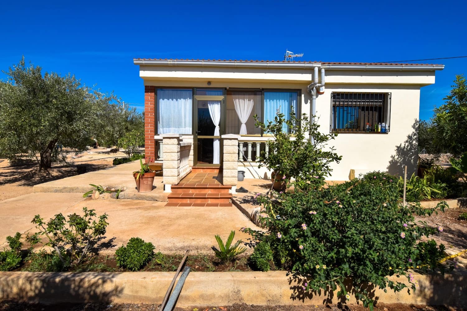 1 bedroom Finca/Country House for sale in Aldover with pool - € 210,000 (Ref: 9325846)