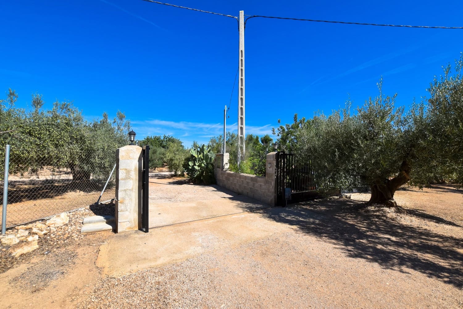 1 bedroom Finca/Country House for sale in Aldover with pool - € 210,000 (Ref: 9325846)
