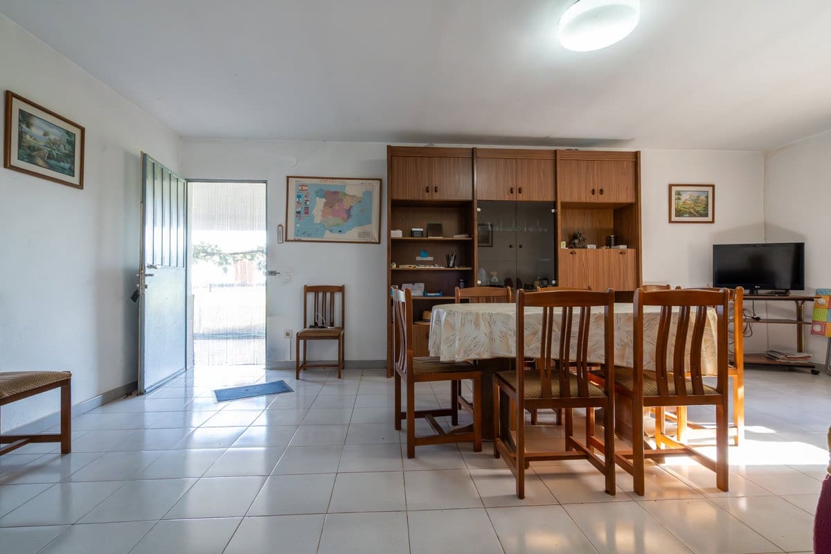 4 bedroom Finca/Country House for sale in Roquetes - € 270,000 (Ref: 9337825)