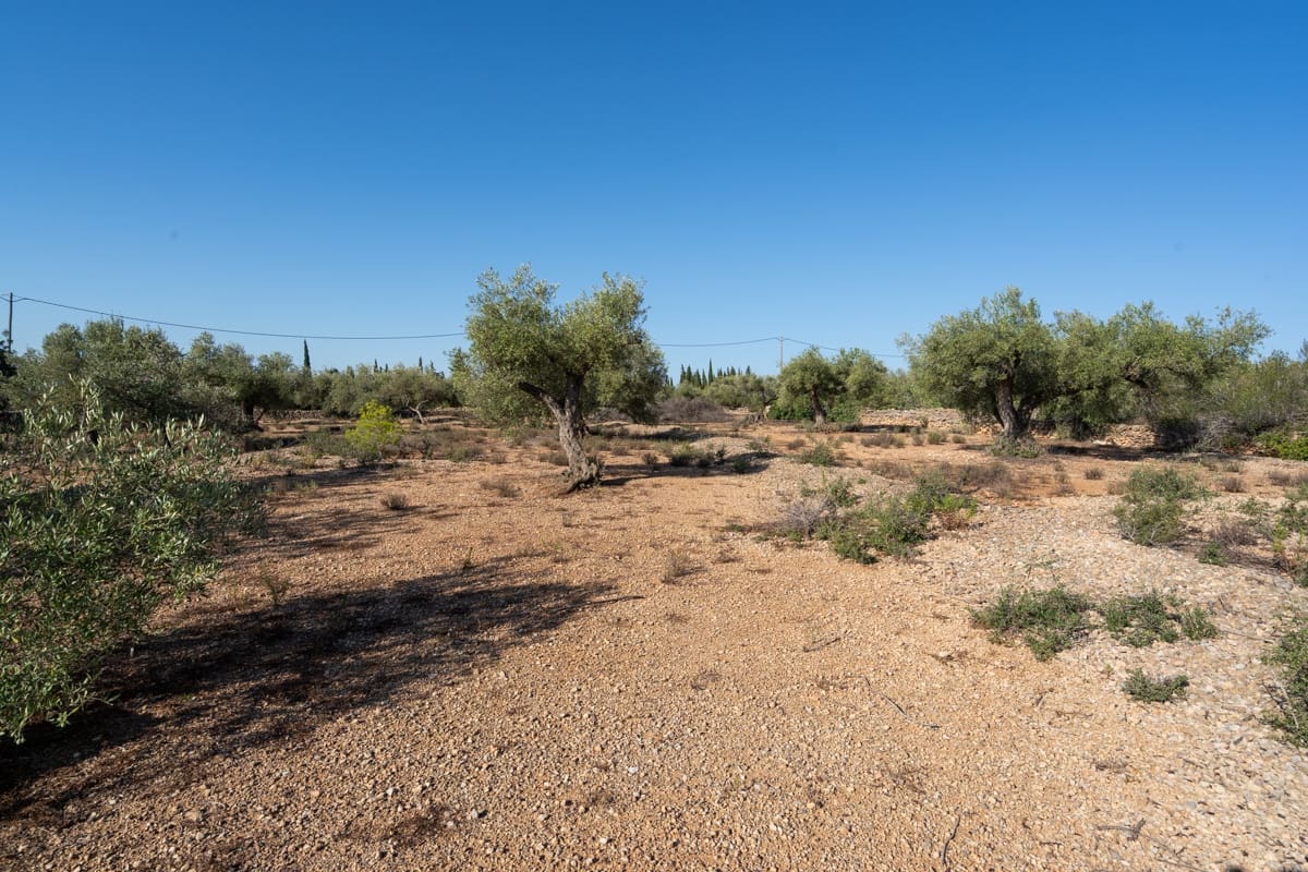 Finca/Landehus til salg i L'Ampolla - € 100.000 (Ref: 9352155)