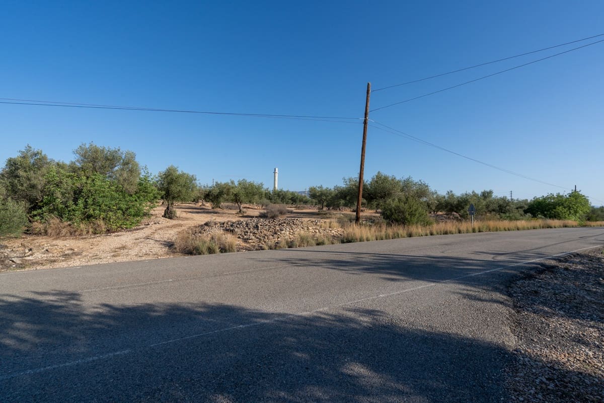 Finca/Landehus til salg i L'Ampolla - € 100.000 (Ref: 9352155)