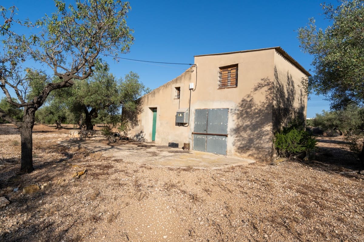 Finca/Landehus til salg i L'Ampolla - € 100.000 (Ref: 9352155)