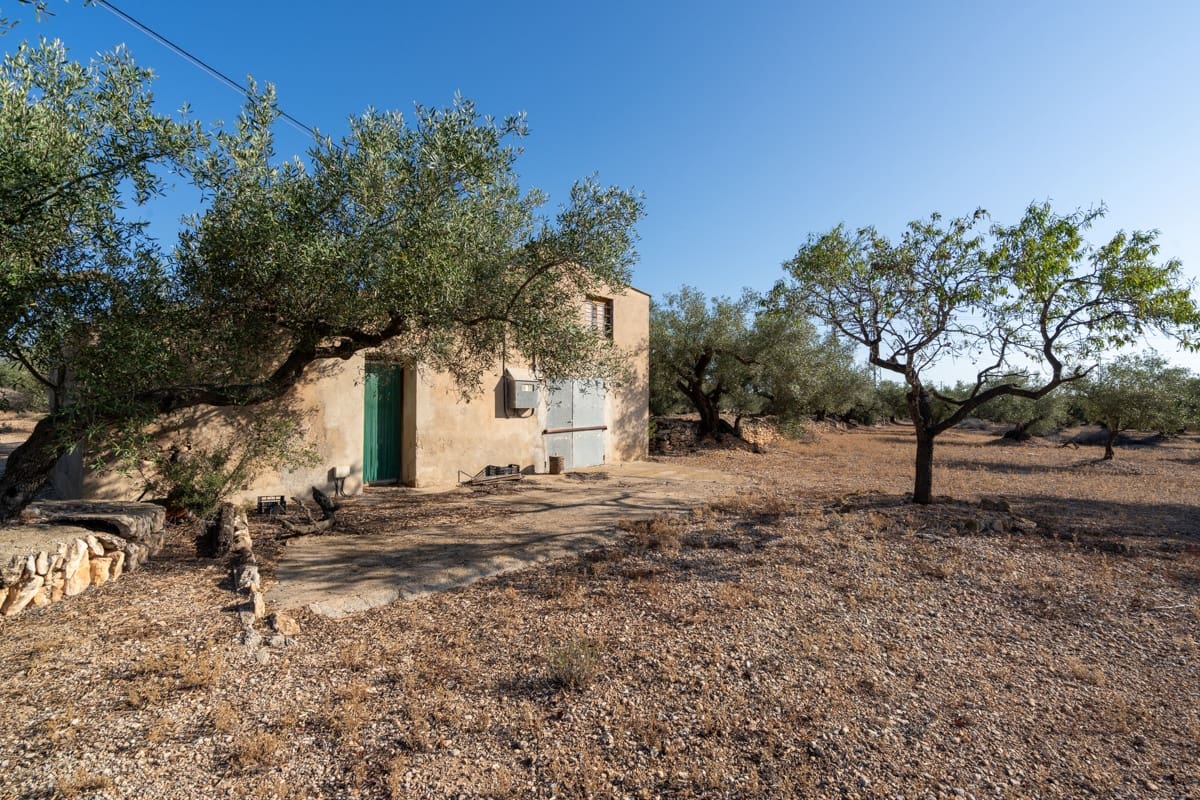 Finca/Landehus til salg i L'Ampolla - € 100.000 (Ref: 9352155)
